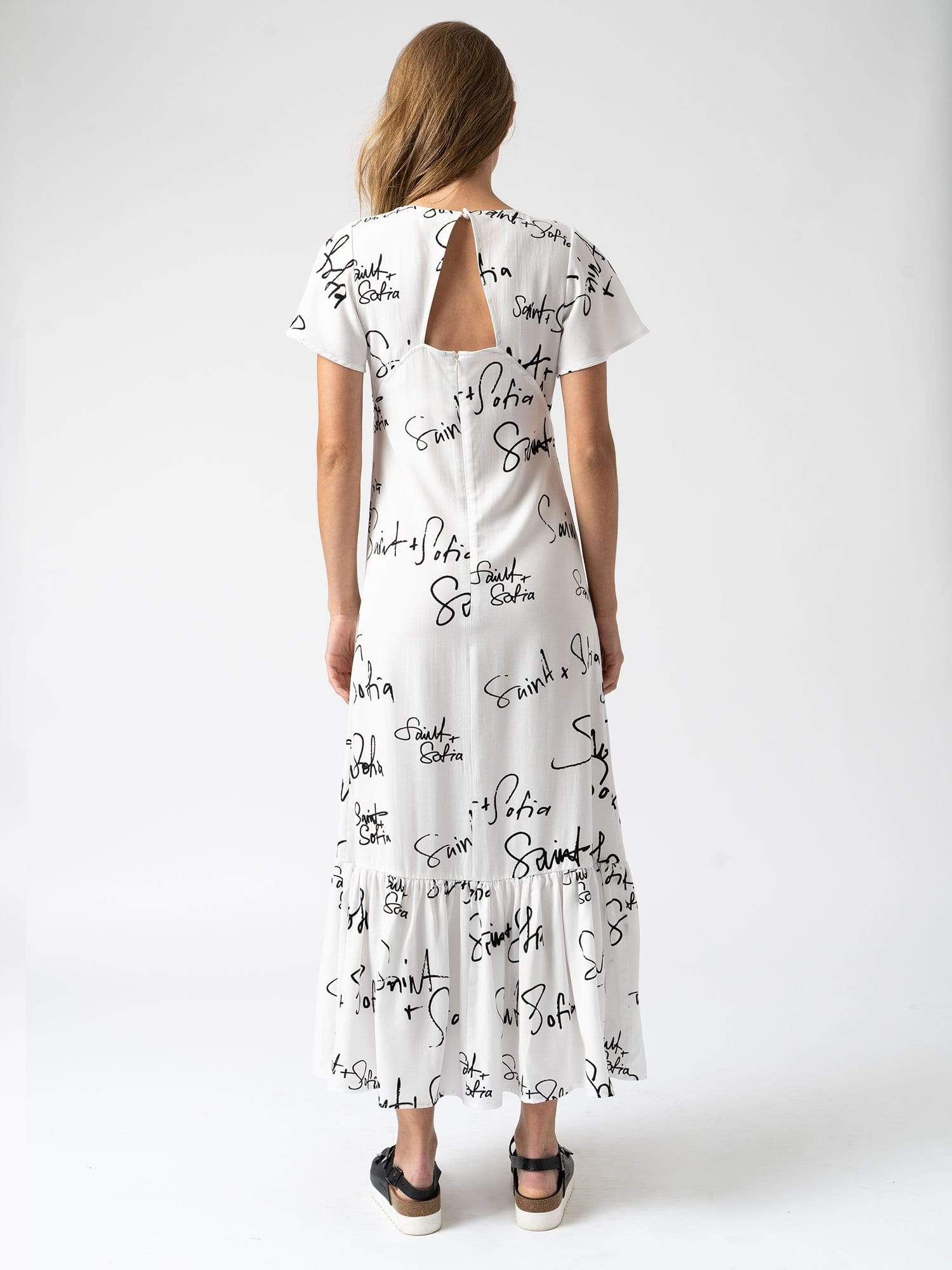 Women’s Easy Midi Dress Cream Print Ecovero | Saint and Sofia® Europe
